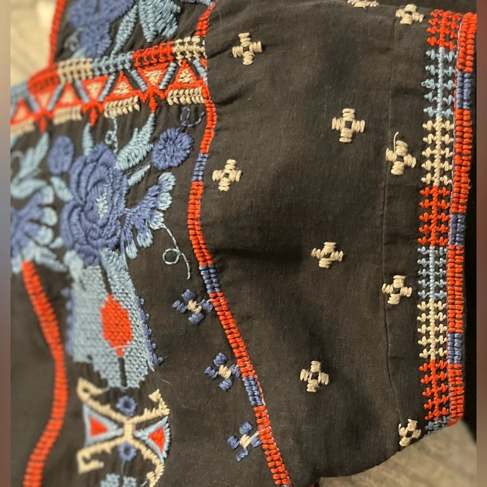 Johnny Was Black Zelda Mexican Peasant Blouse with Blue/Red Embroidery Small - Picture 4 of 15